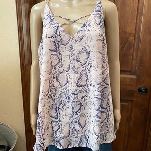 NWOT Davi & Dani Strappy Camisole